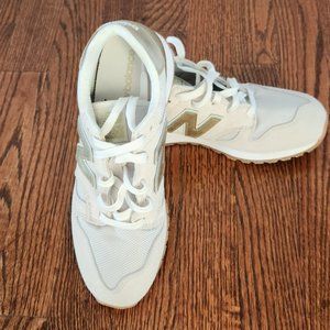 New Balance Sneakers